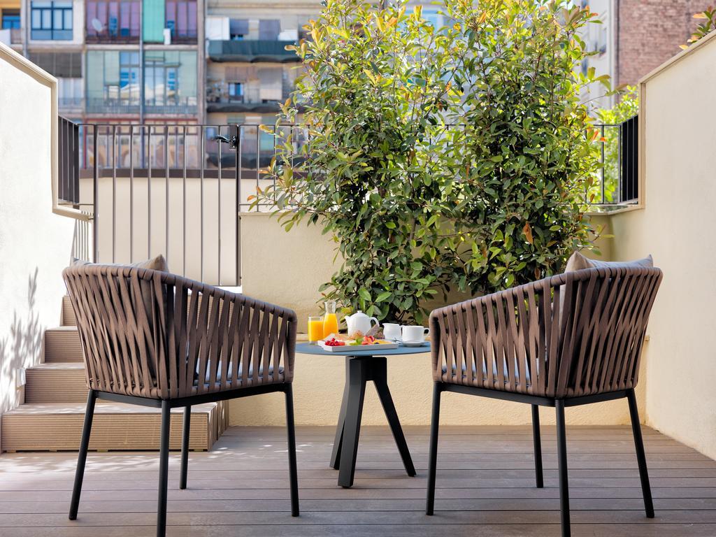 Grand Deluxe Triple Room Terrace