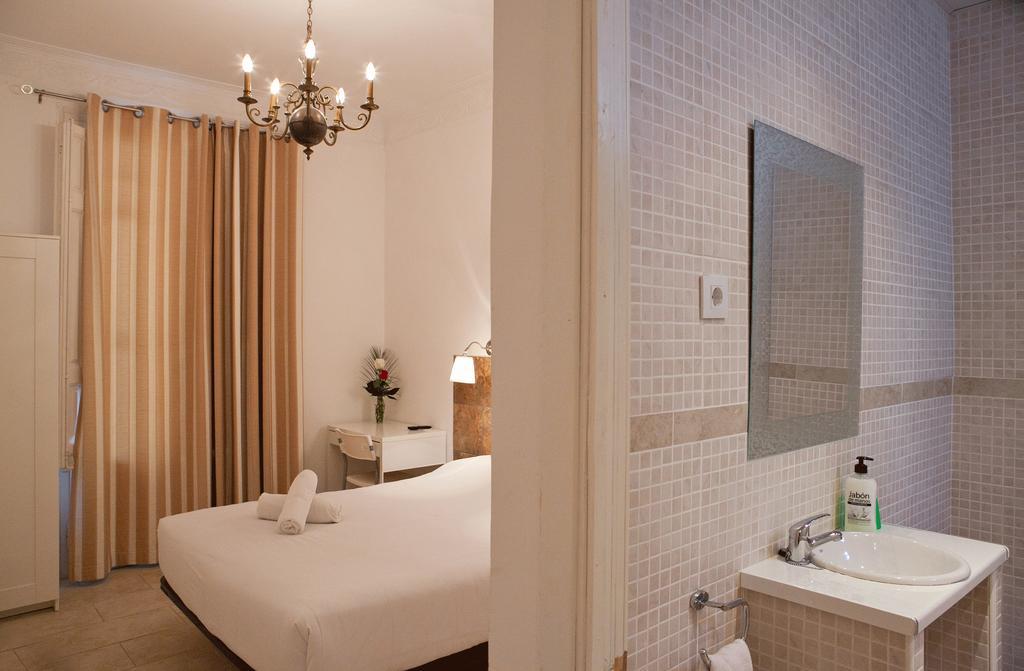 Triple Room with Balcony