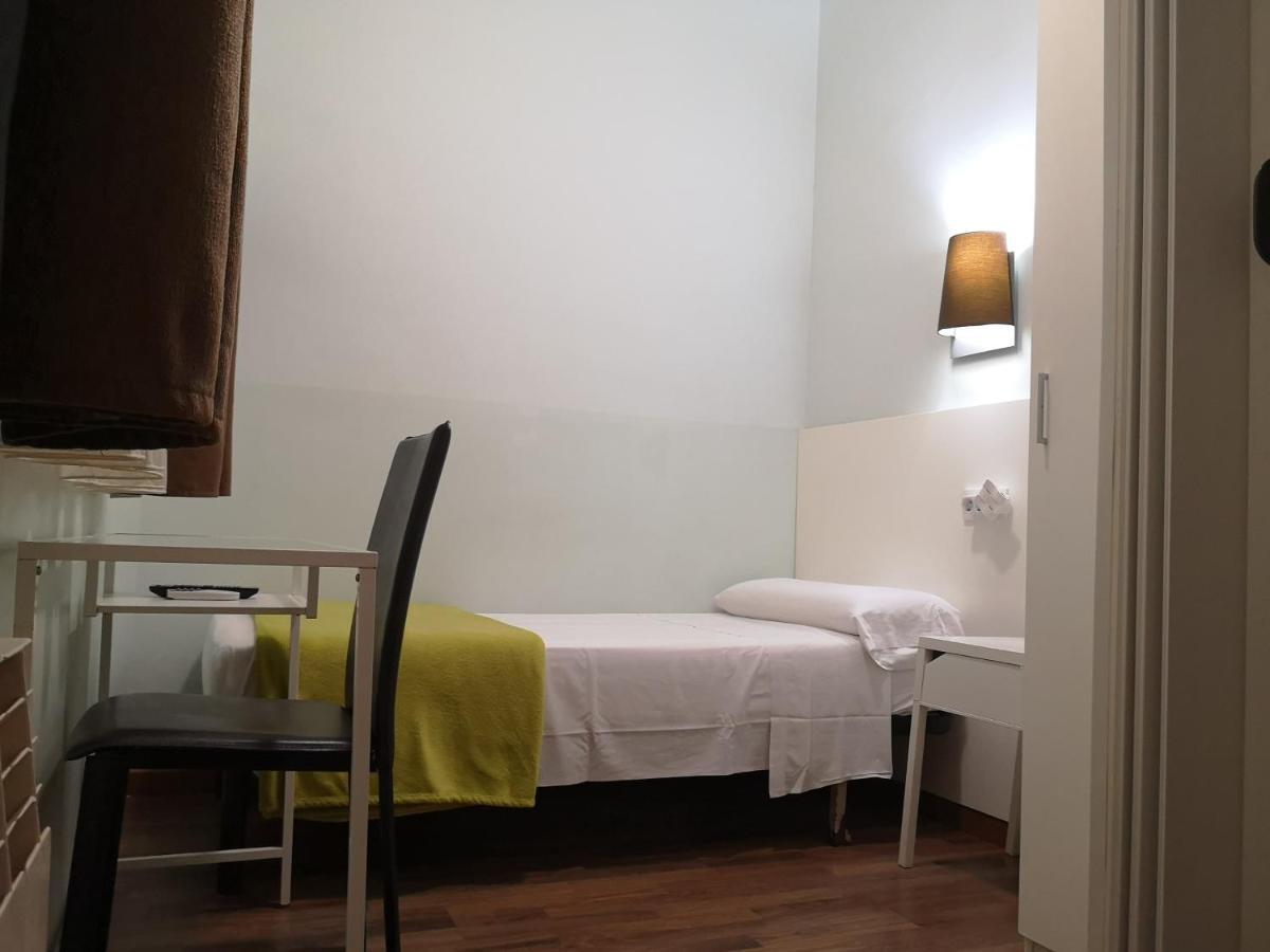 Small Single Room