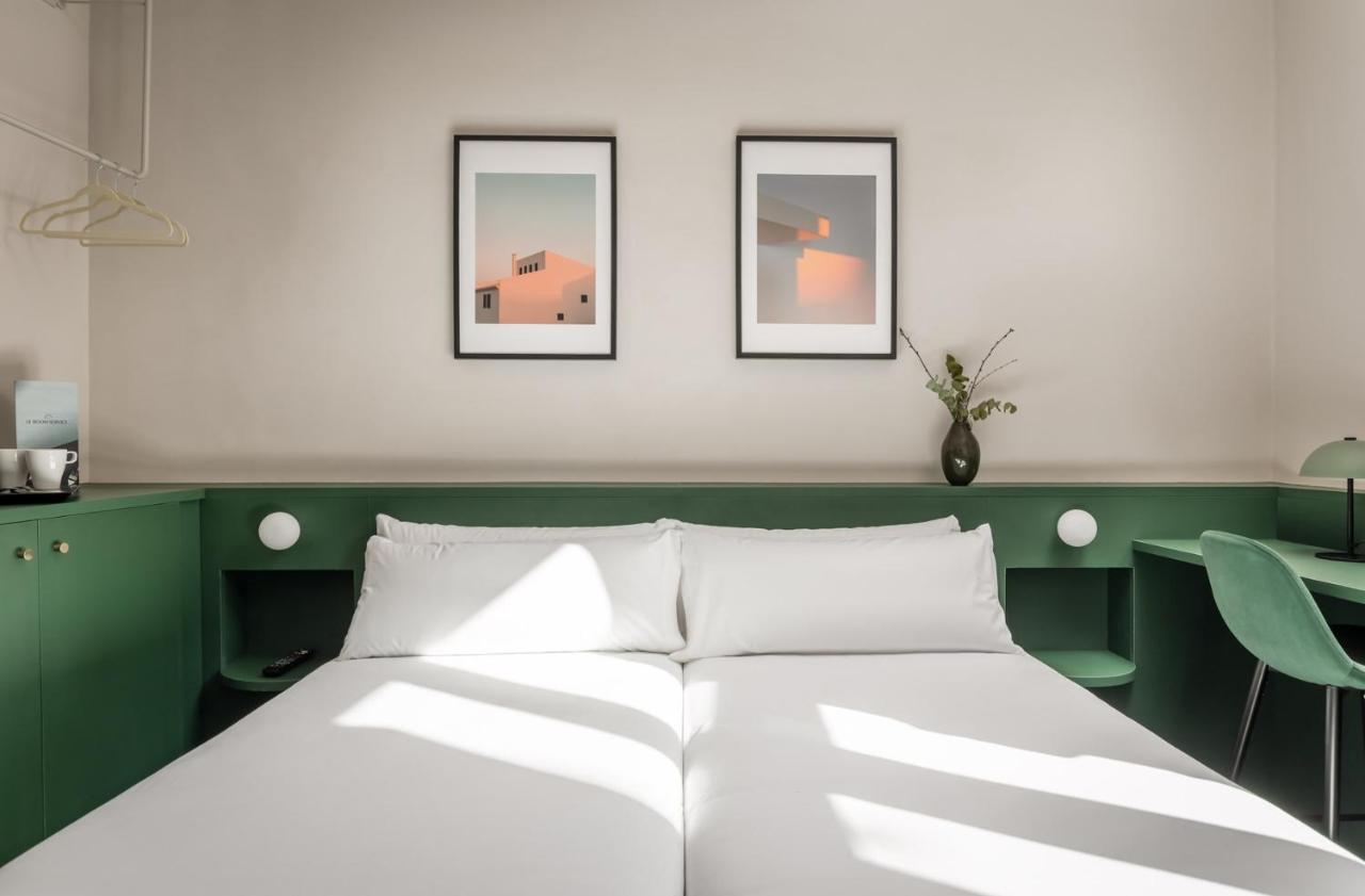 Twin Room City View