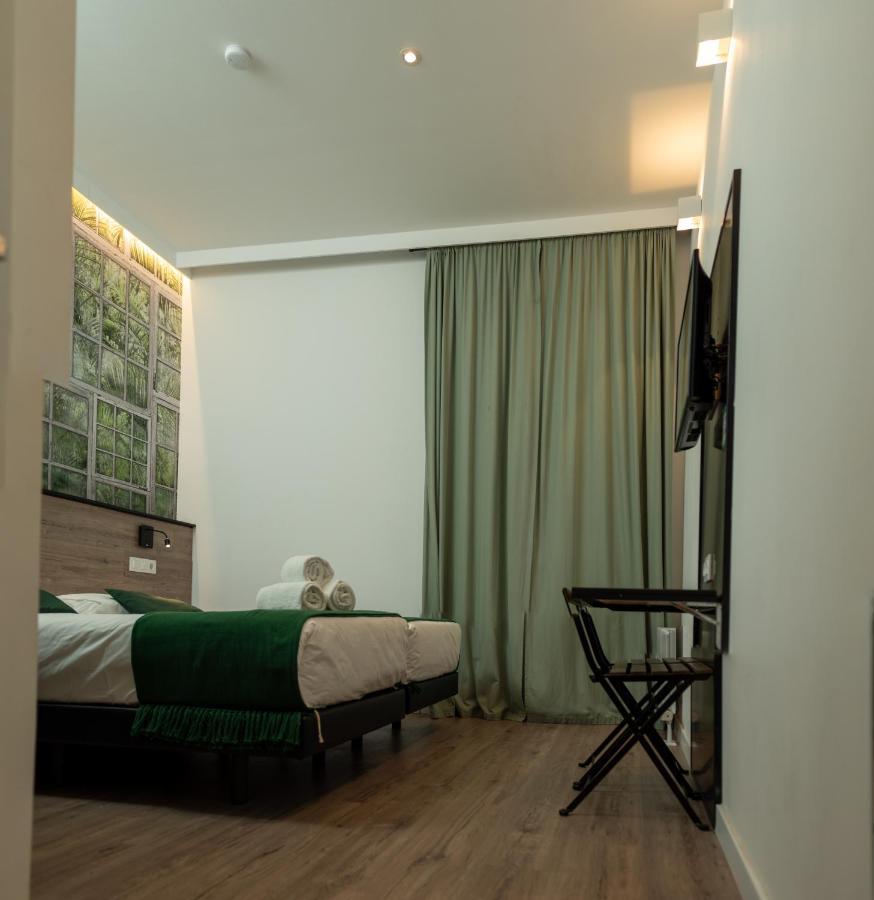 Standard Twin Room Balcony