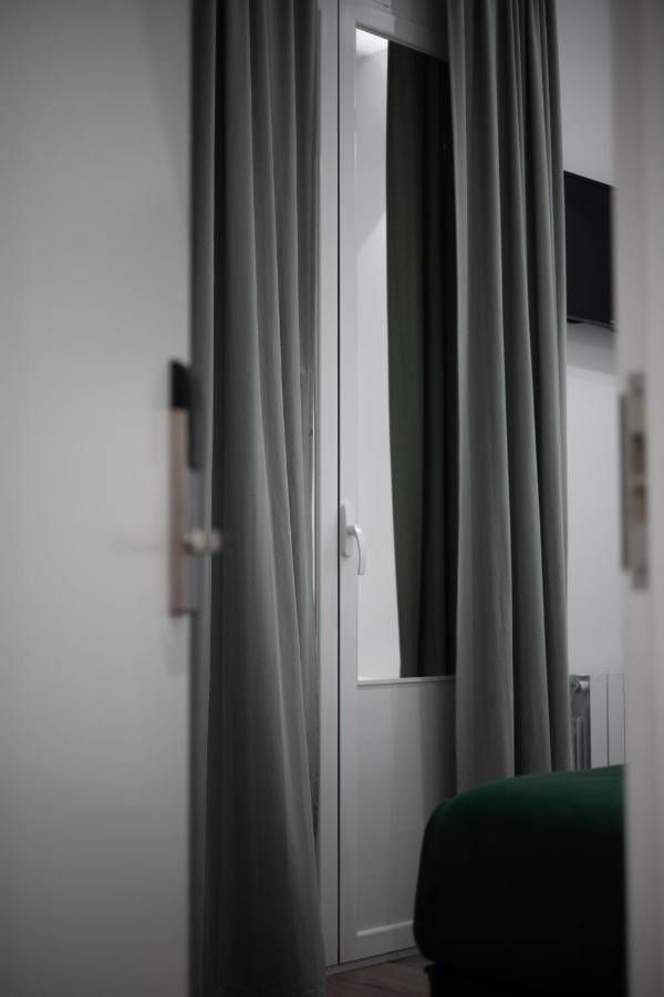 Interior twin room