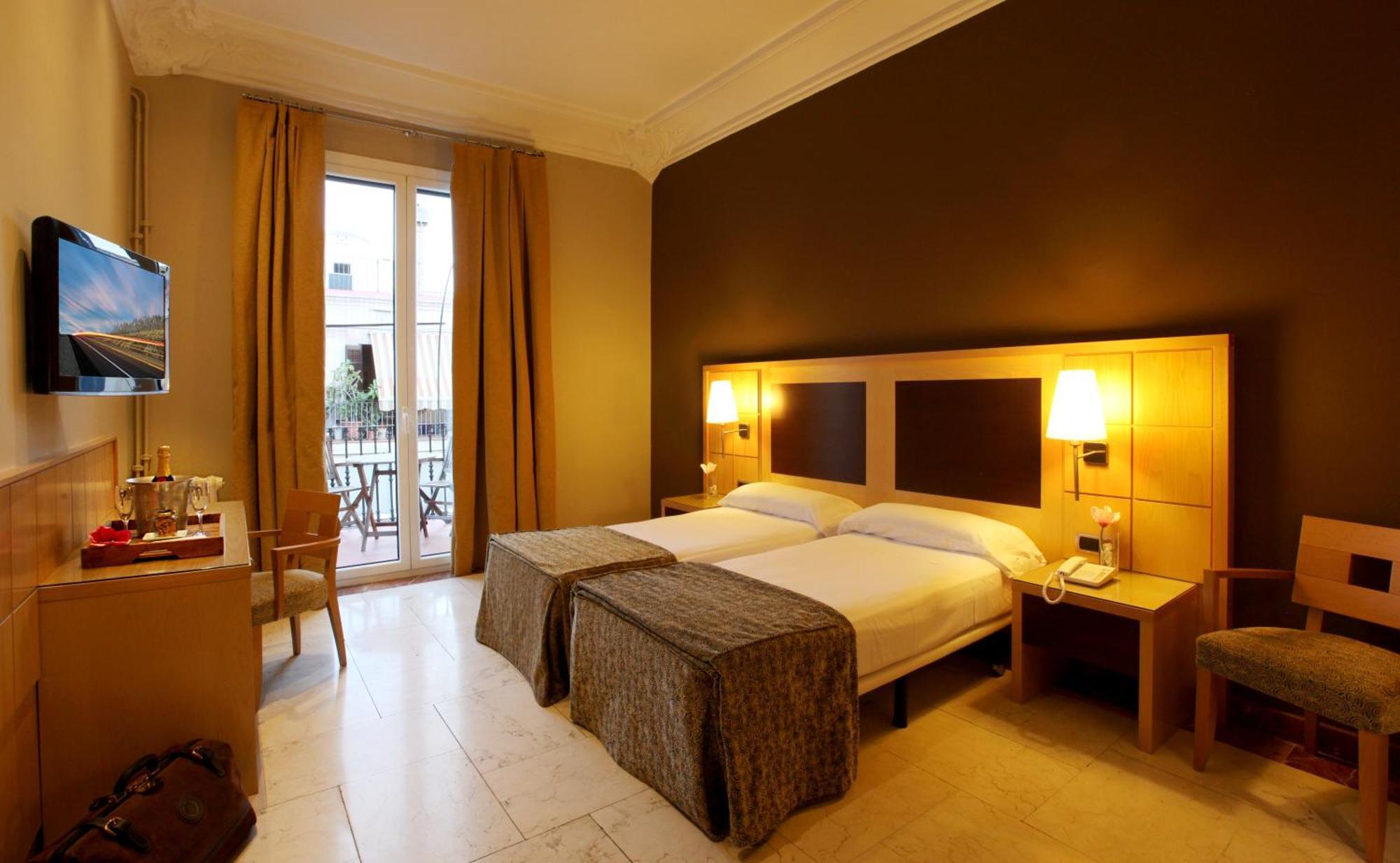 Double or Twin Room,1431912628:JPEG