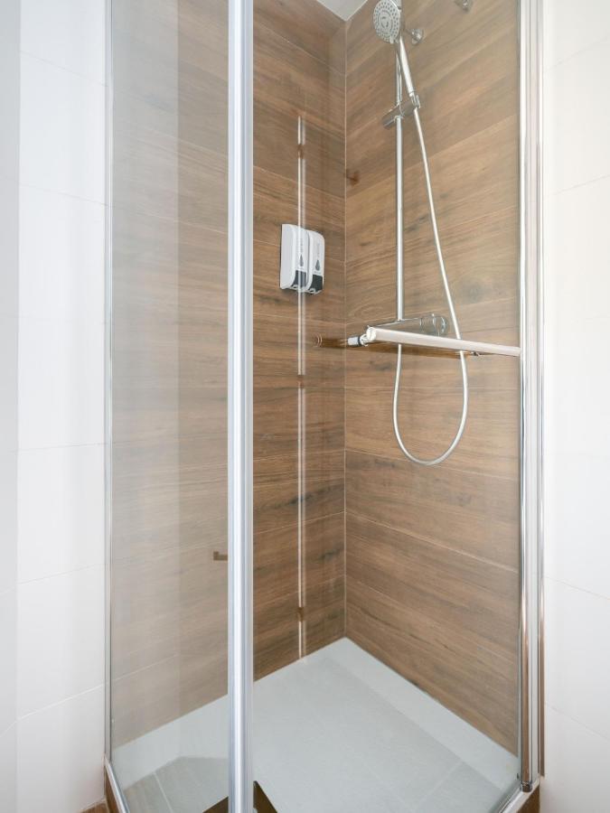 Budget Single Room
