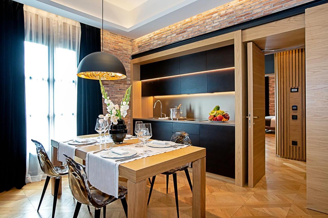 Penthouse Suite