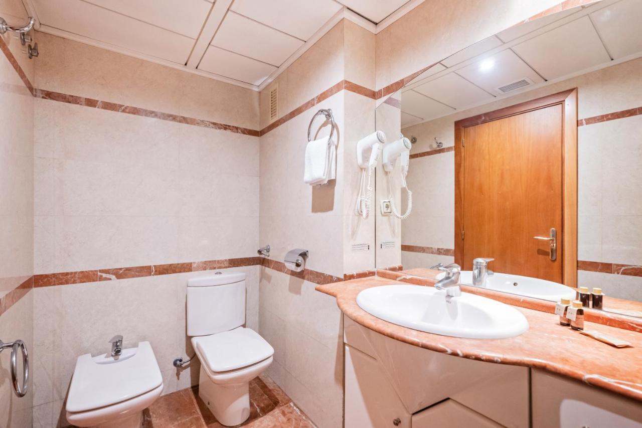 Two-Bedroom Apartment,1556122717:JPEG
