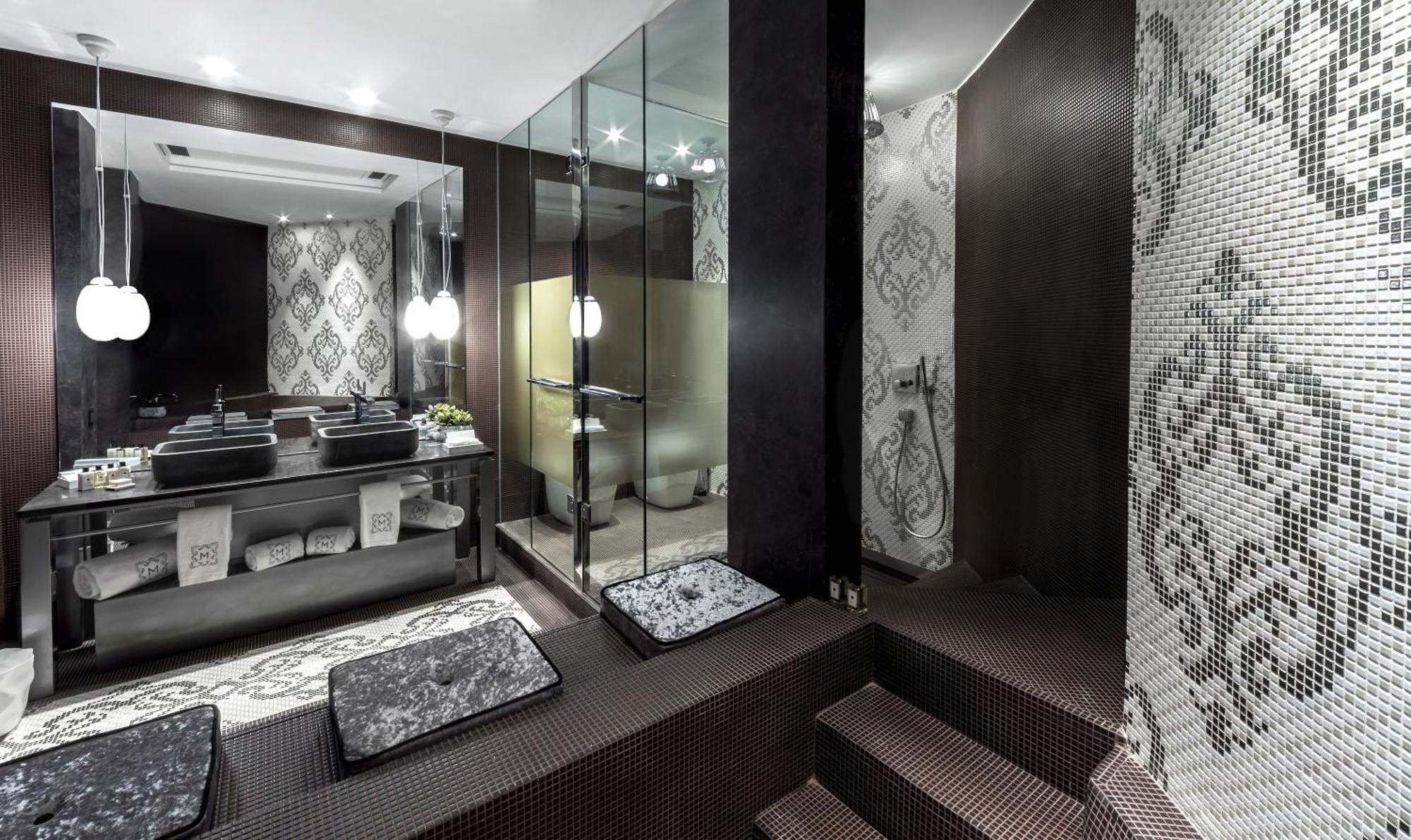 Penthouse Suite