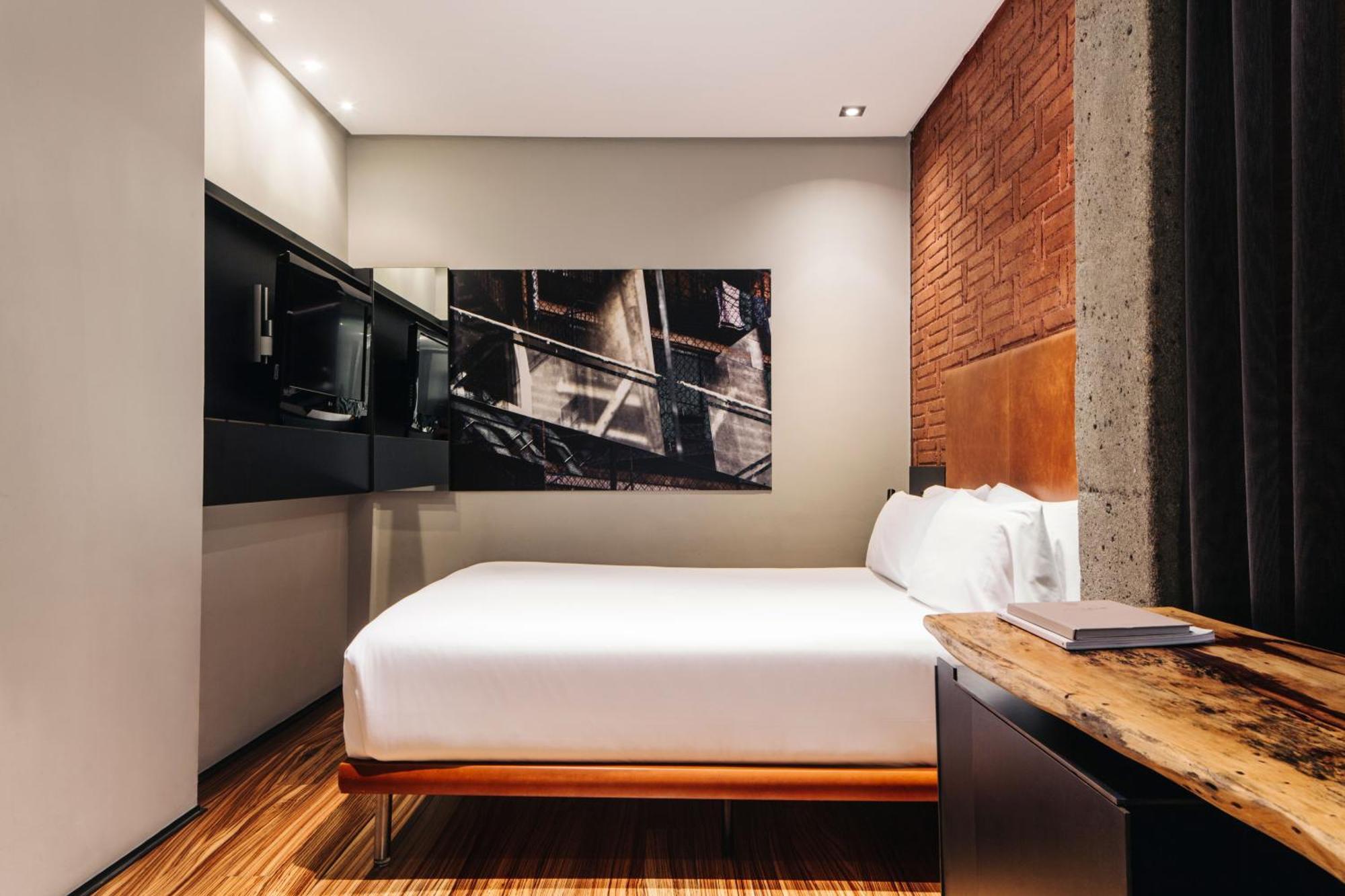 Single Comfort Room