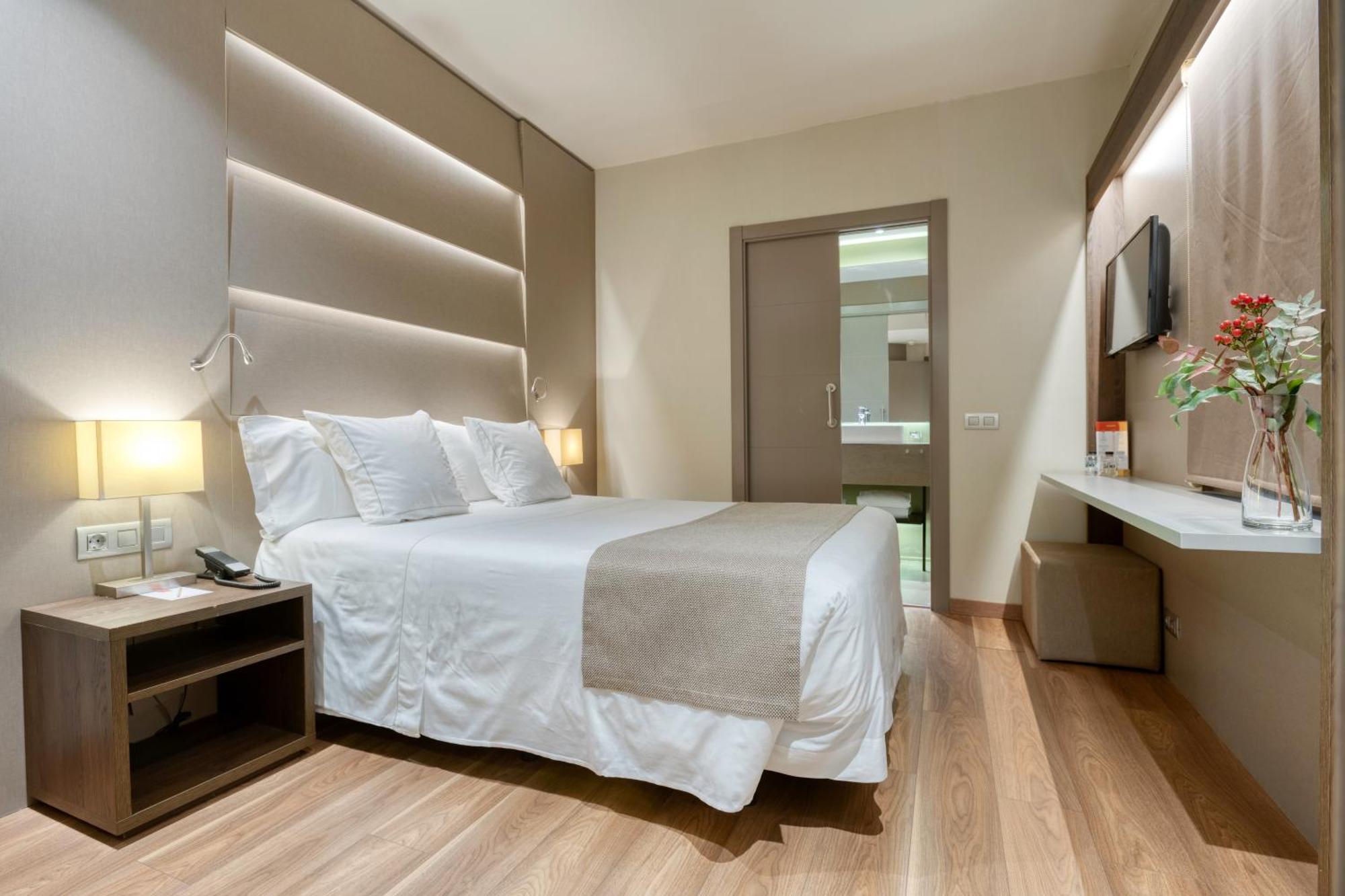 Basic Double Room