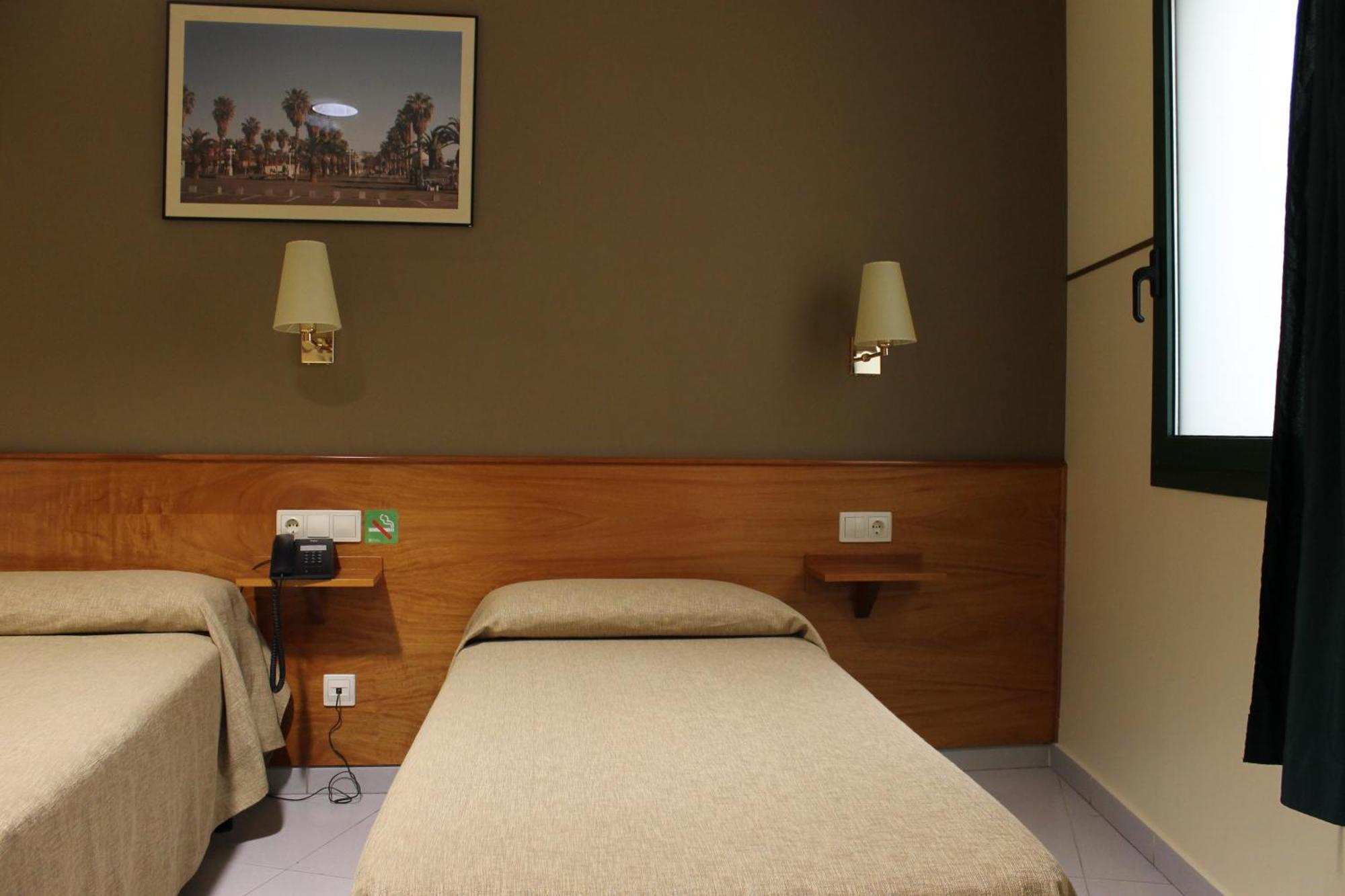 Interior twin room