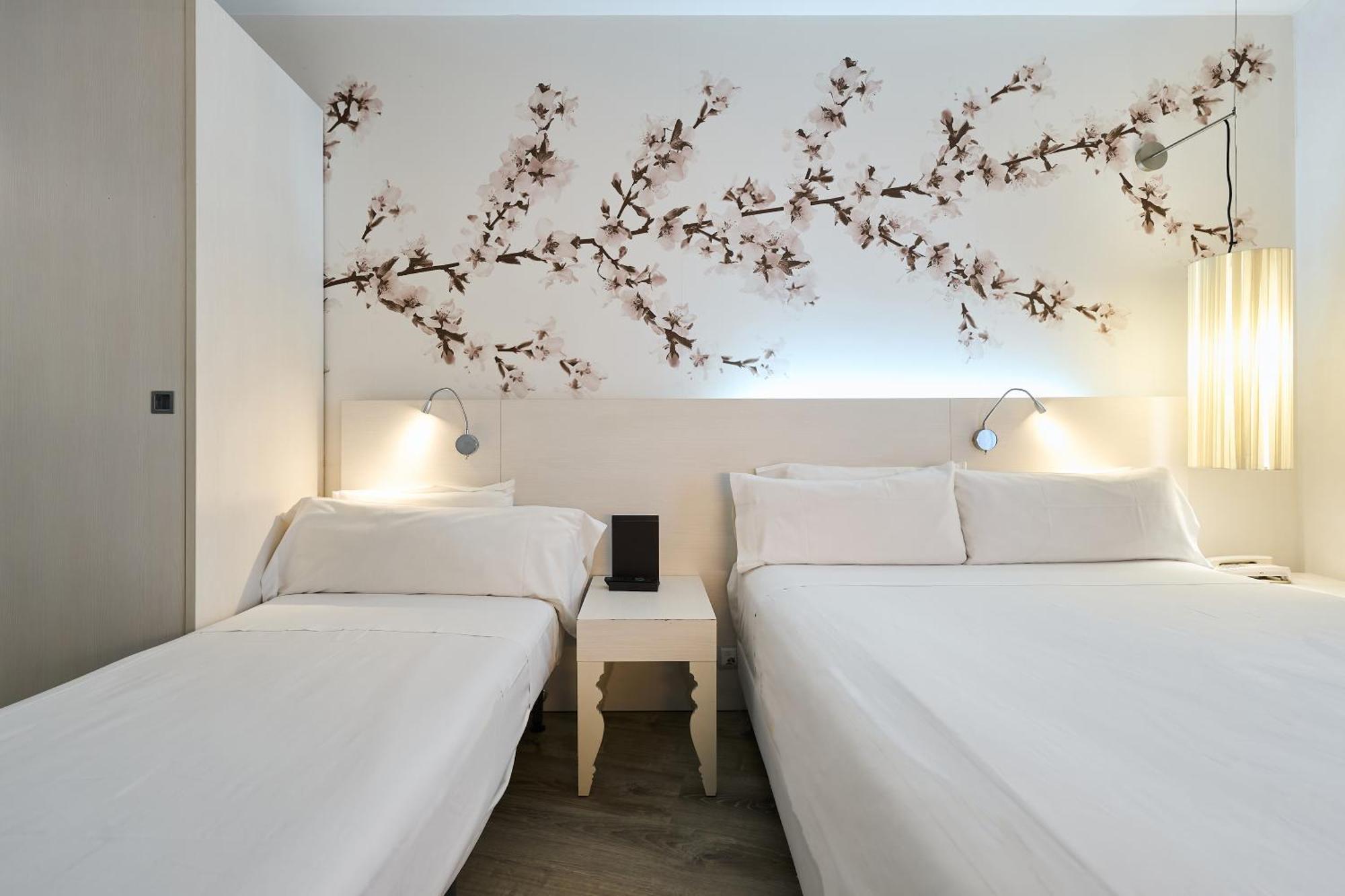 Dreibettzimmer