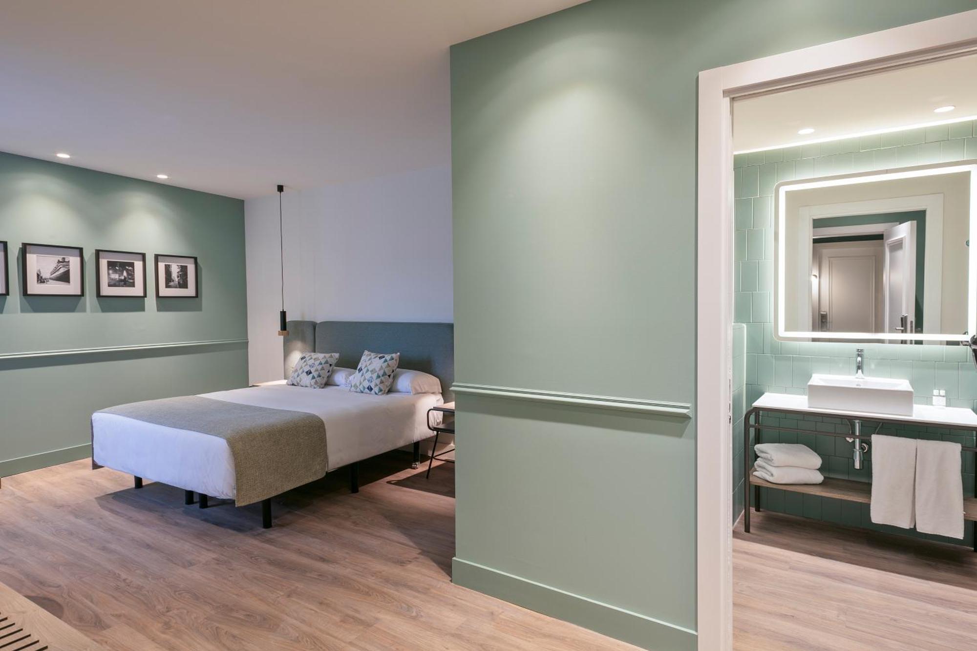 Superior Queen Room