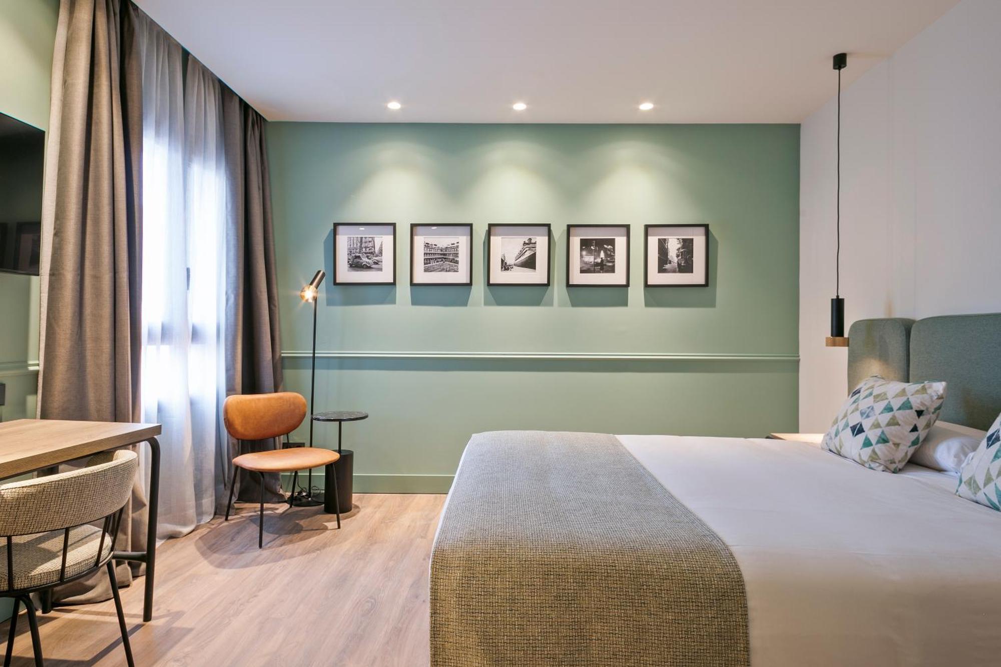 Superior Queen Room