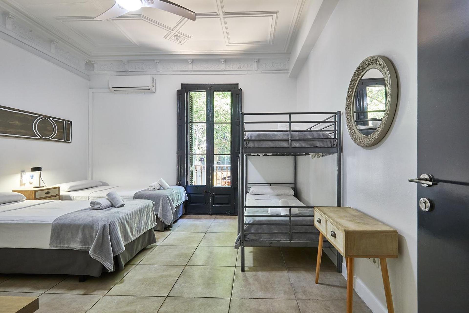 Quadruple Room with Shared Bathroom