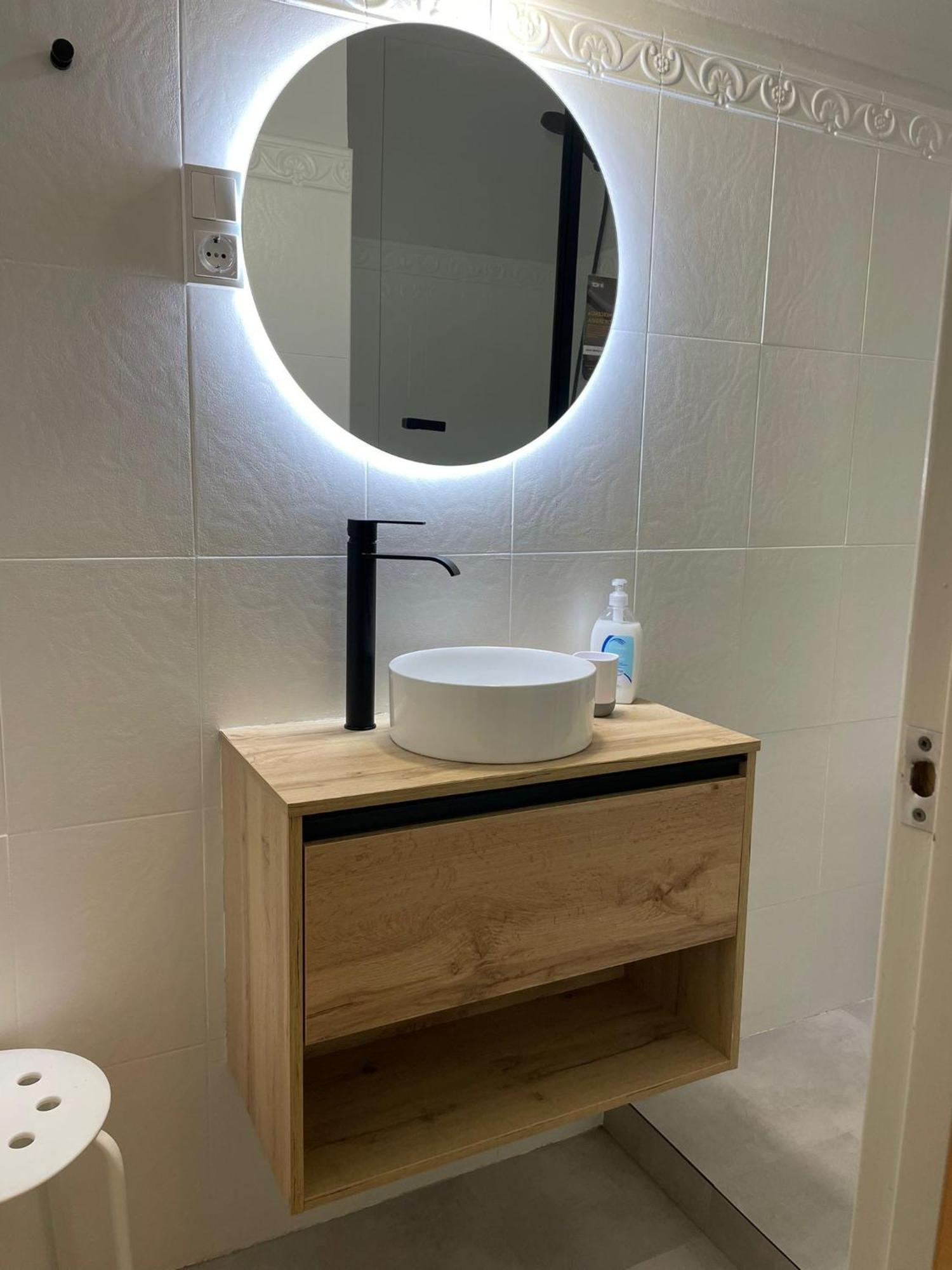 Standard Single Room with Shower