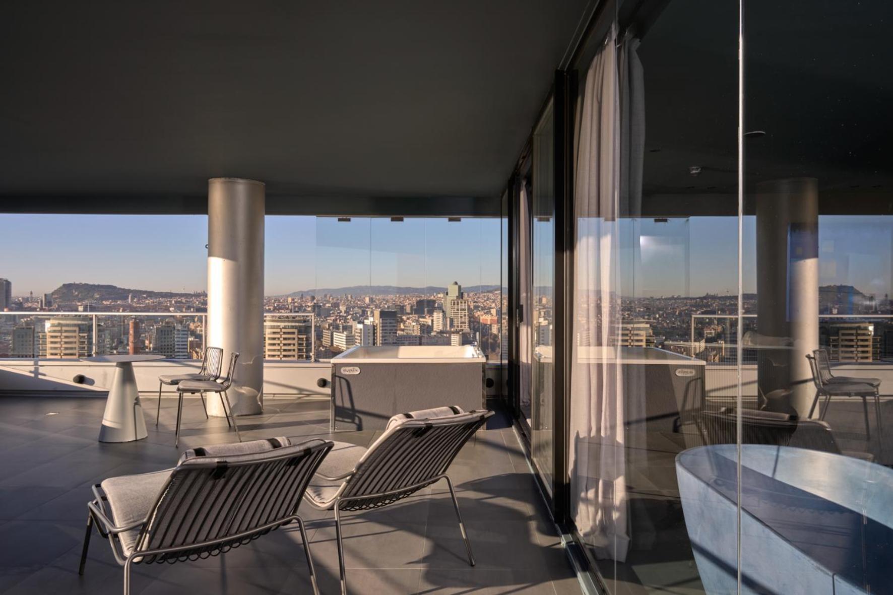 Premium Suite