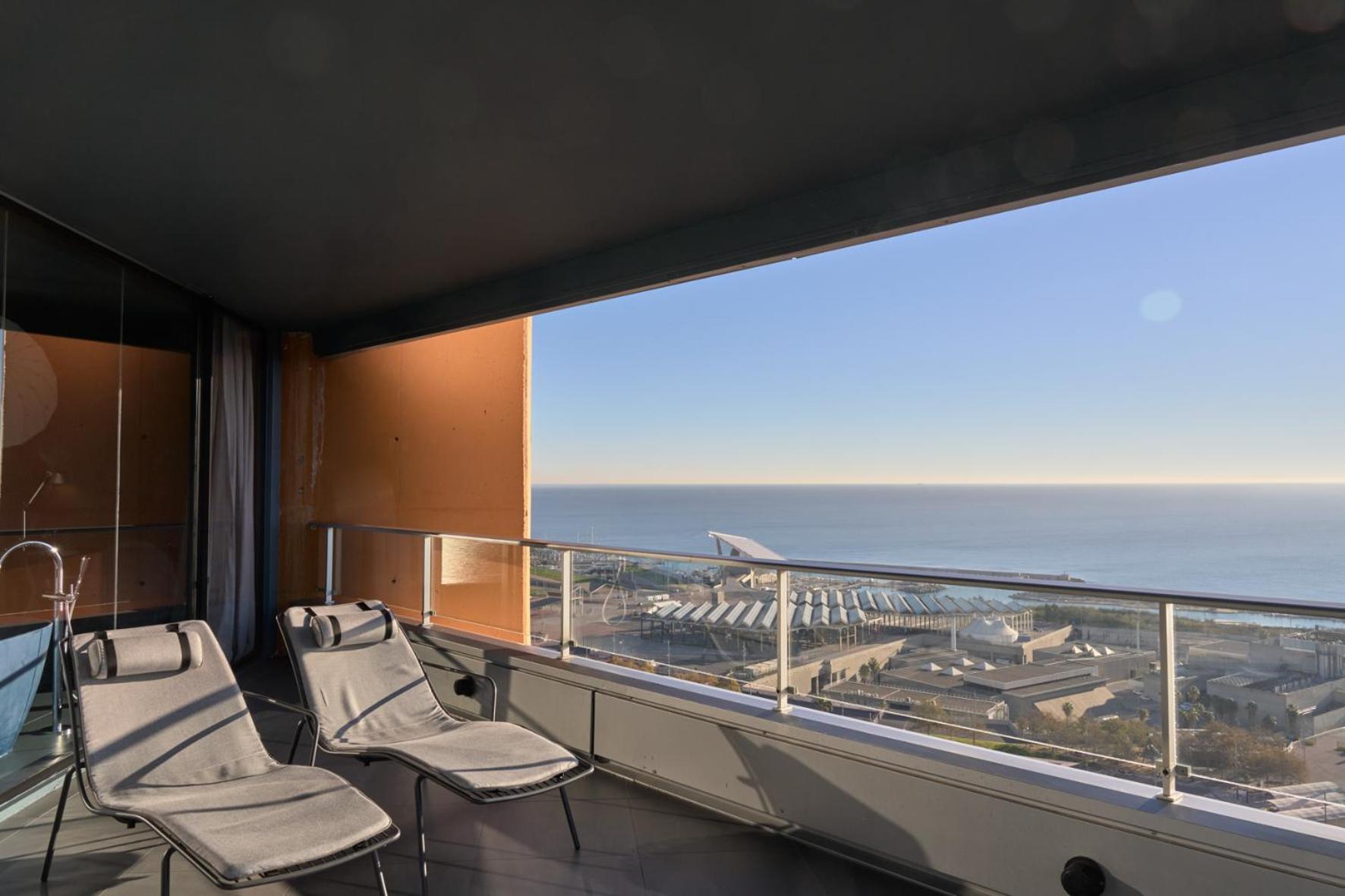 Premium Suite