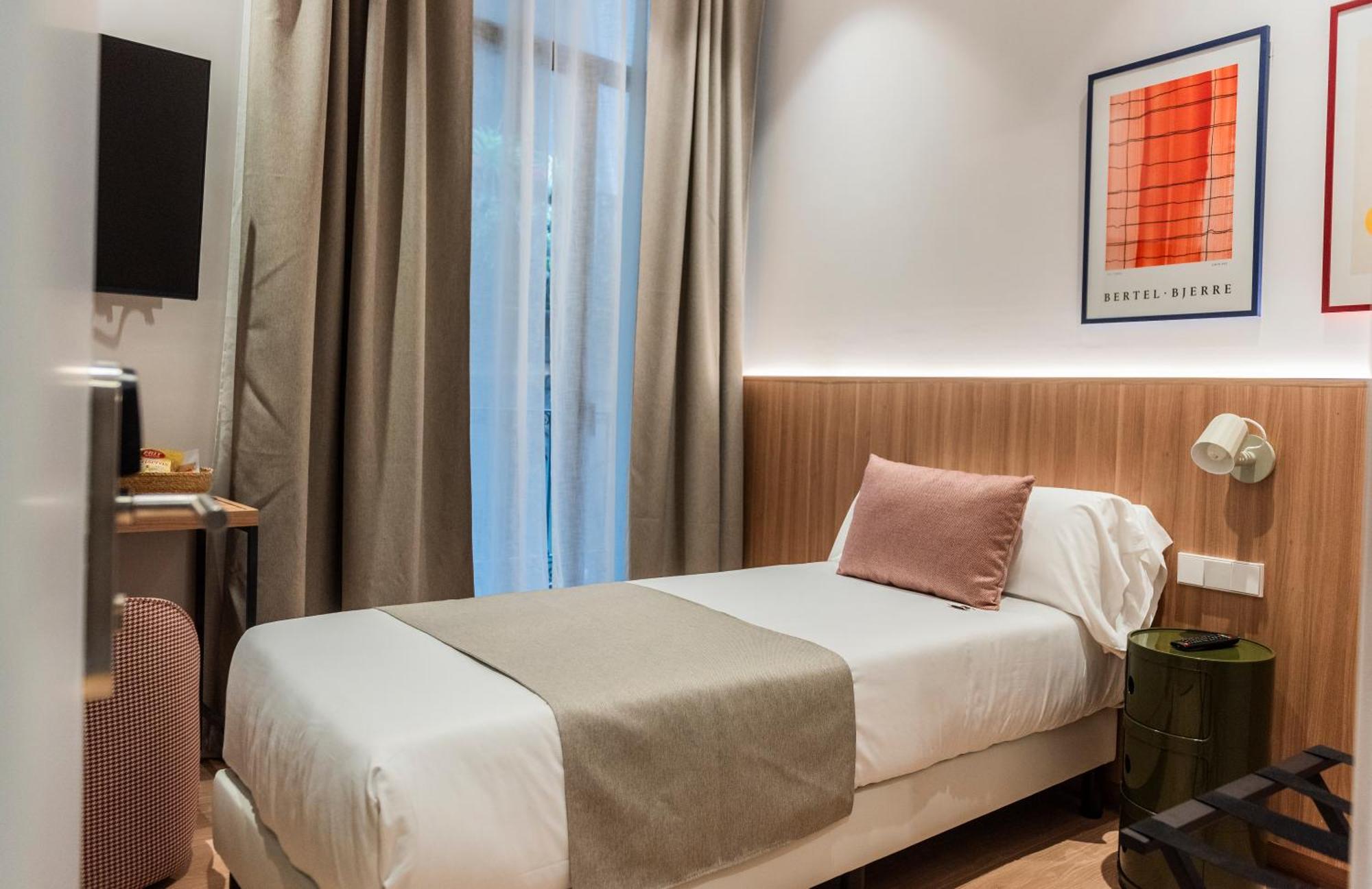 Superior Single Room