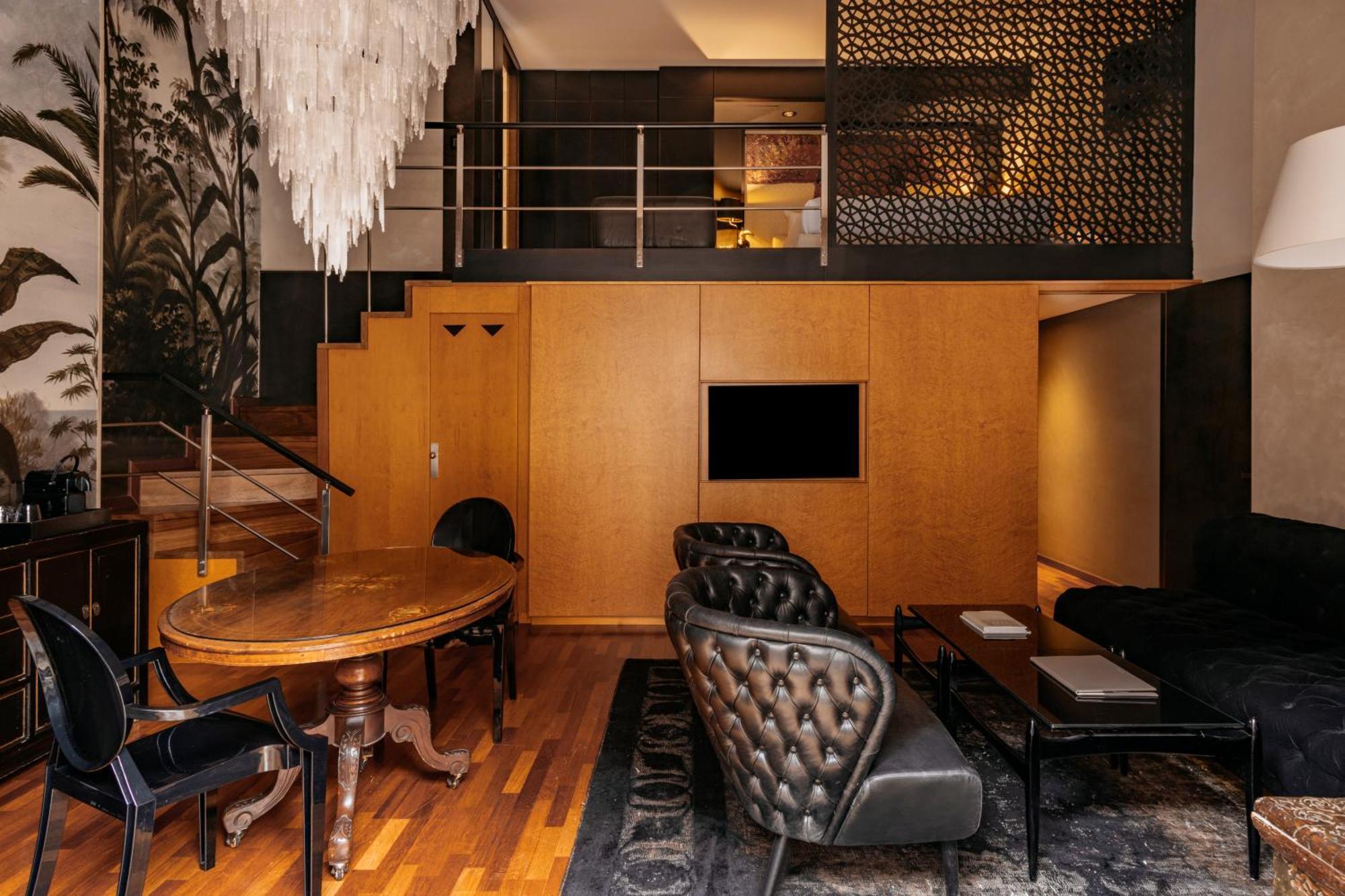 King Suite