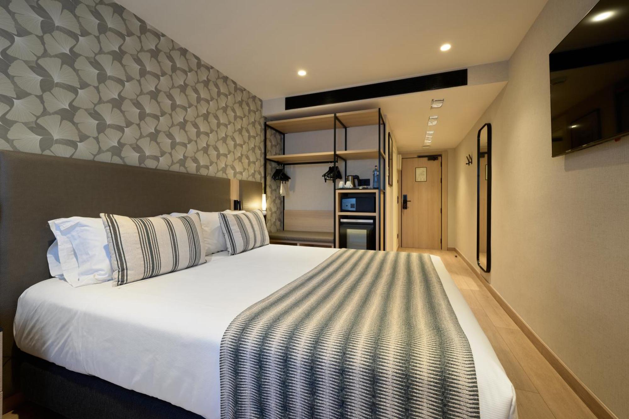 Deluxe Premium Room