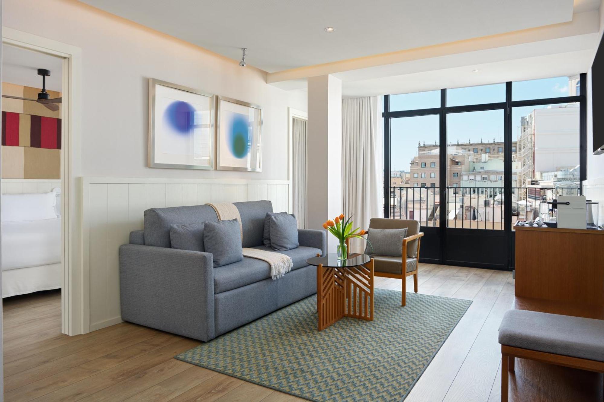 Suite City View
