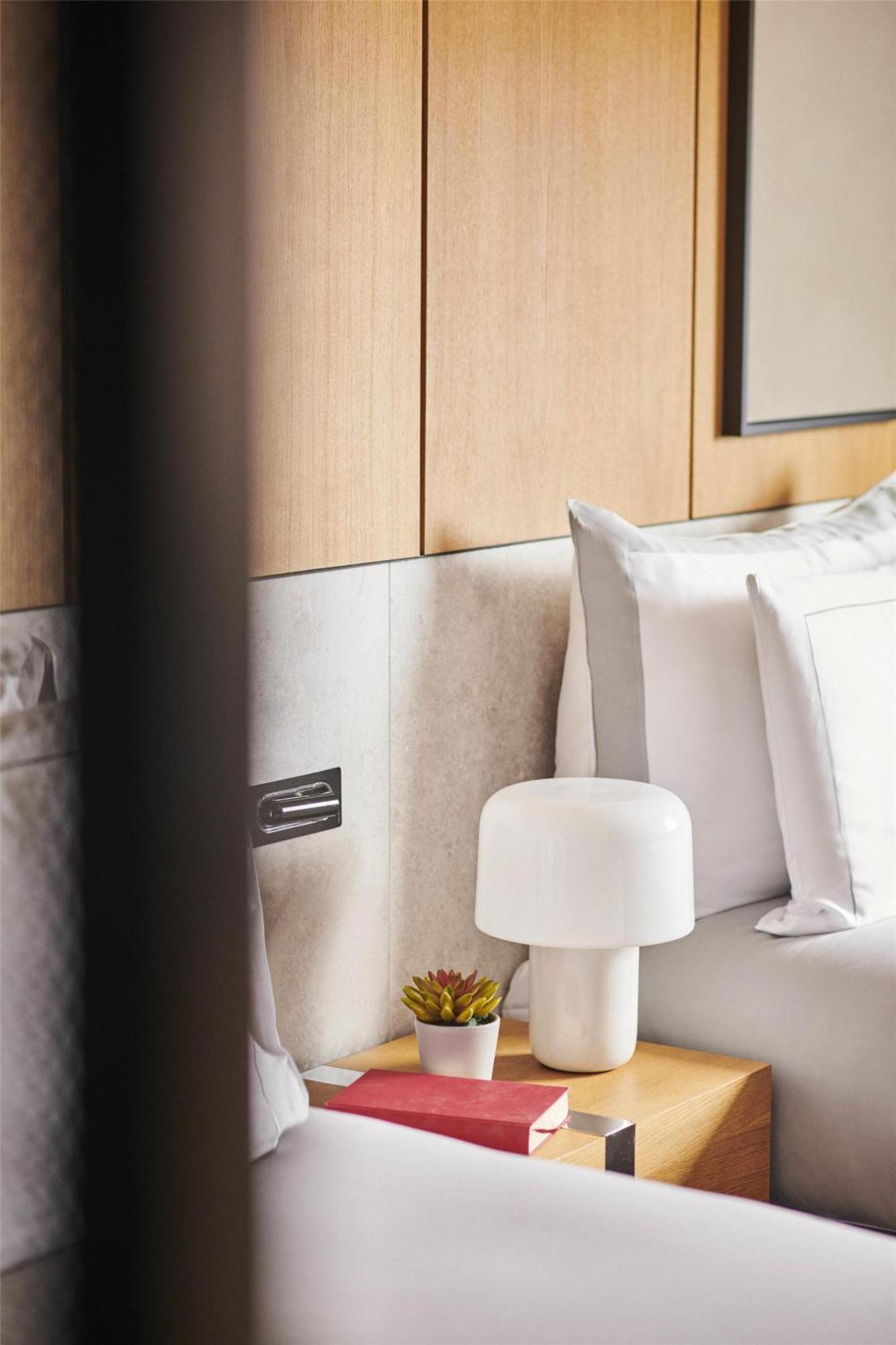Twin Room,1697790384:JPEG