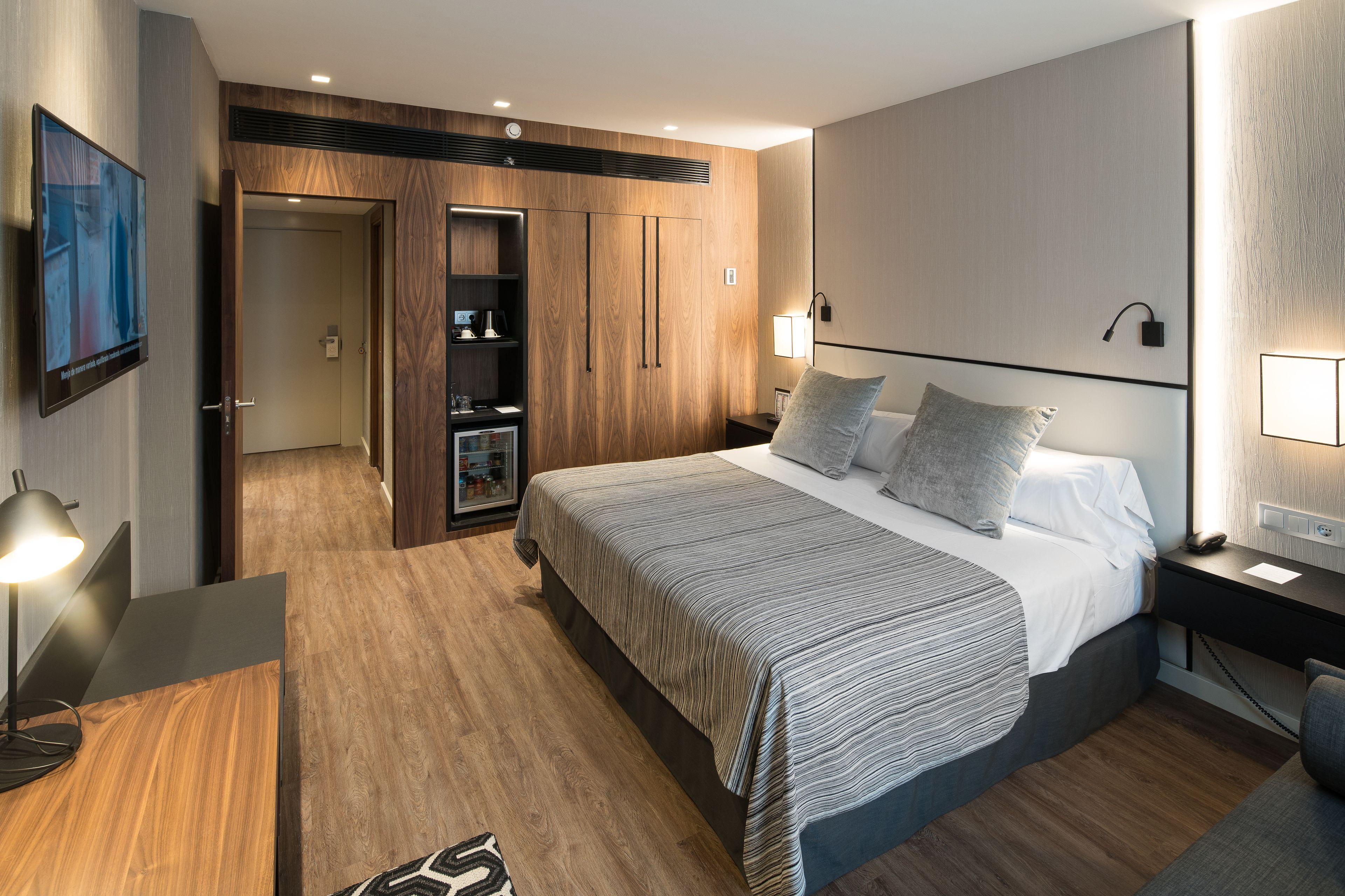 Premium Room with City View