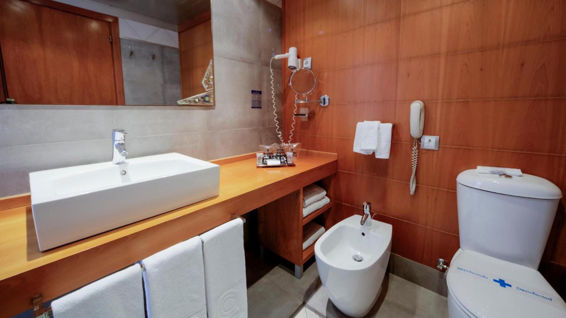 Double or Twin Room Extra Bed