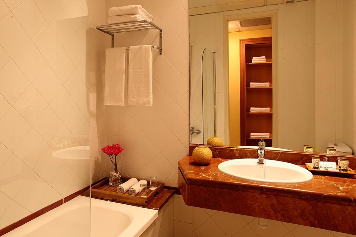 Triple Room Terrace