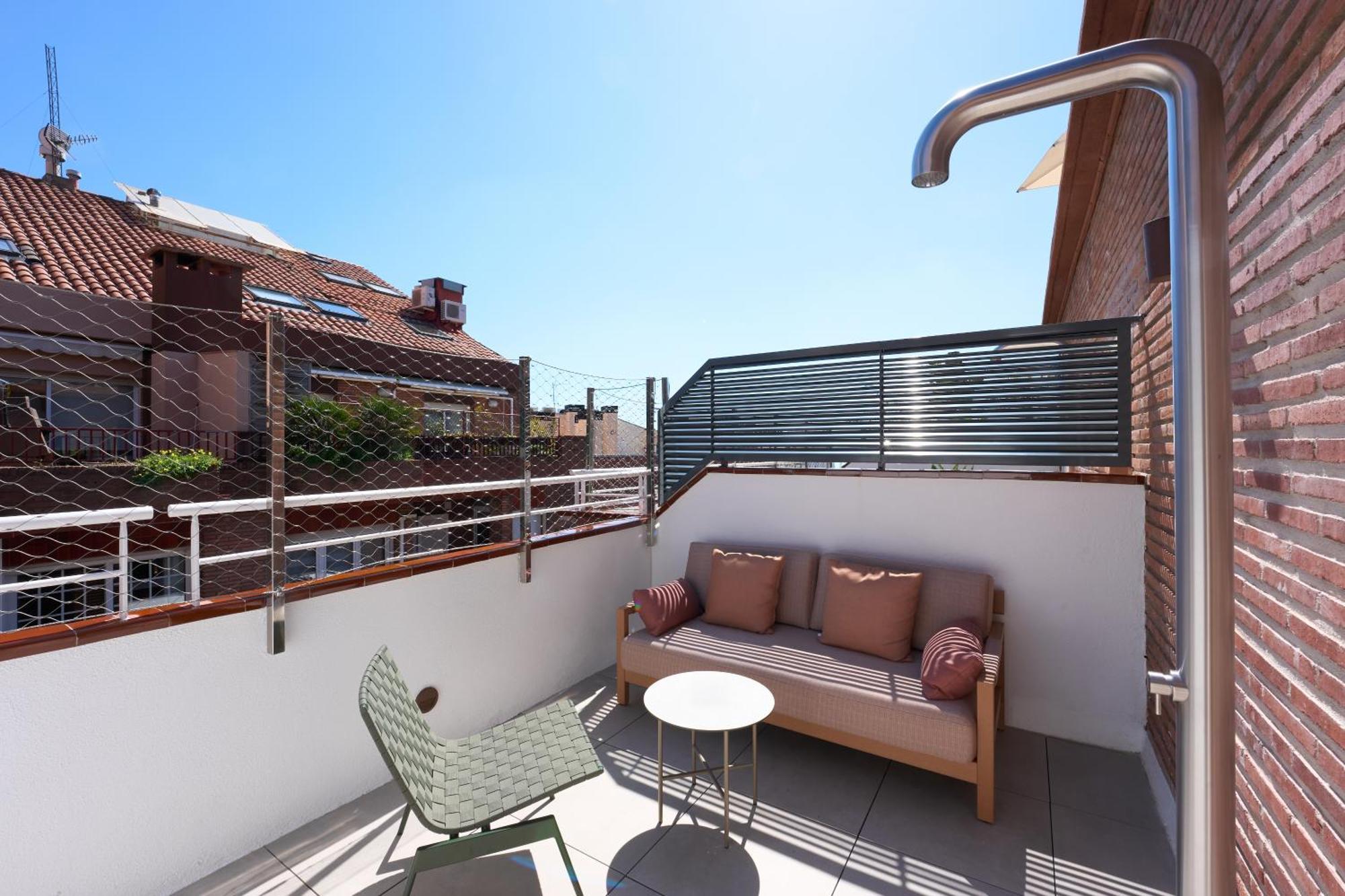 Premium Deluxe Terrace Room