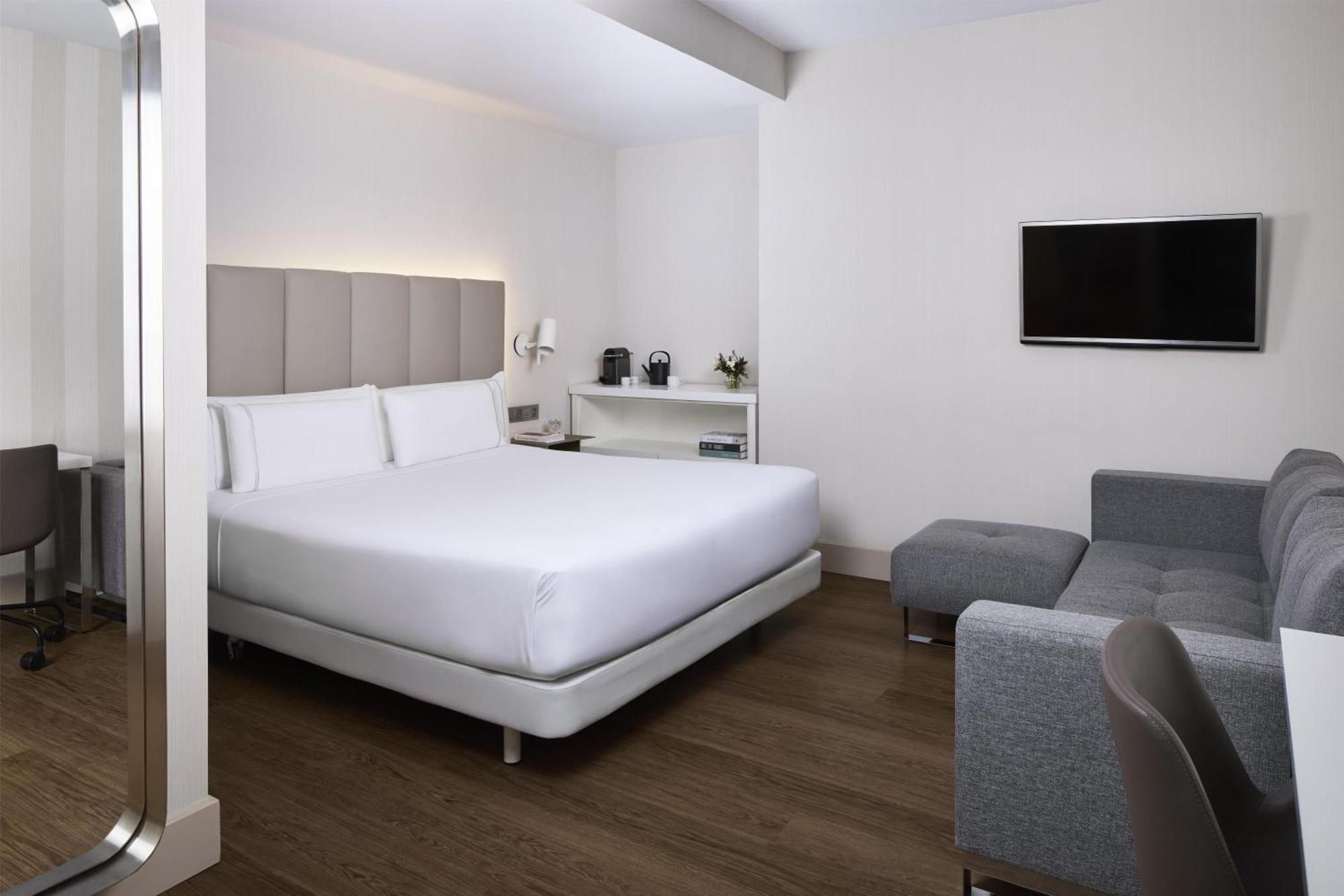 Superior Double or Twin Room XL