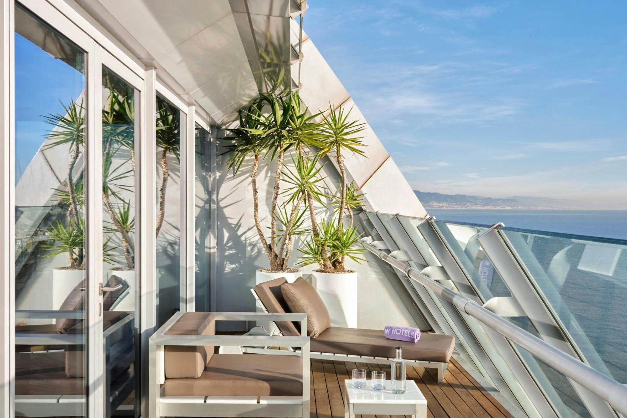 W King Suite Seafront View Terrace