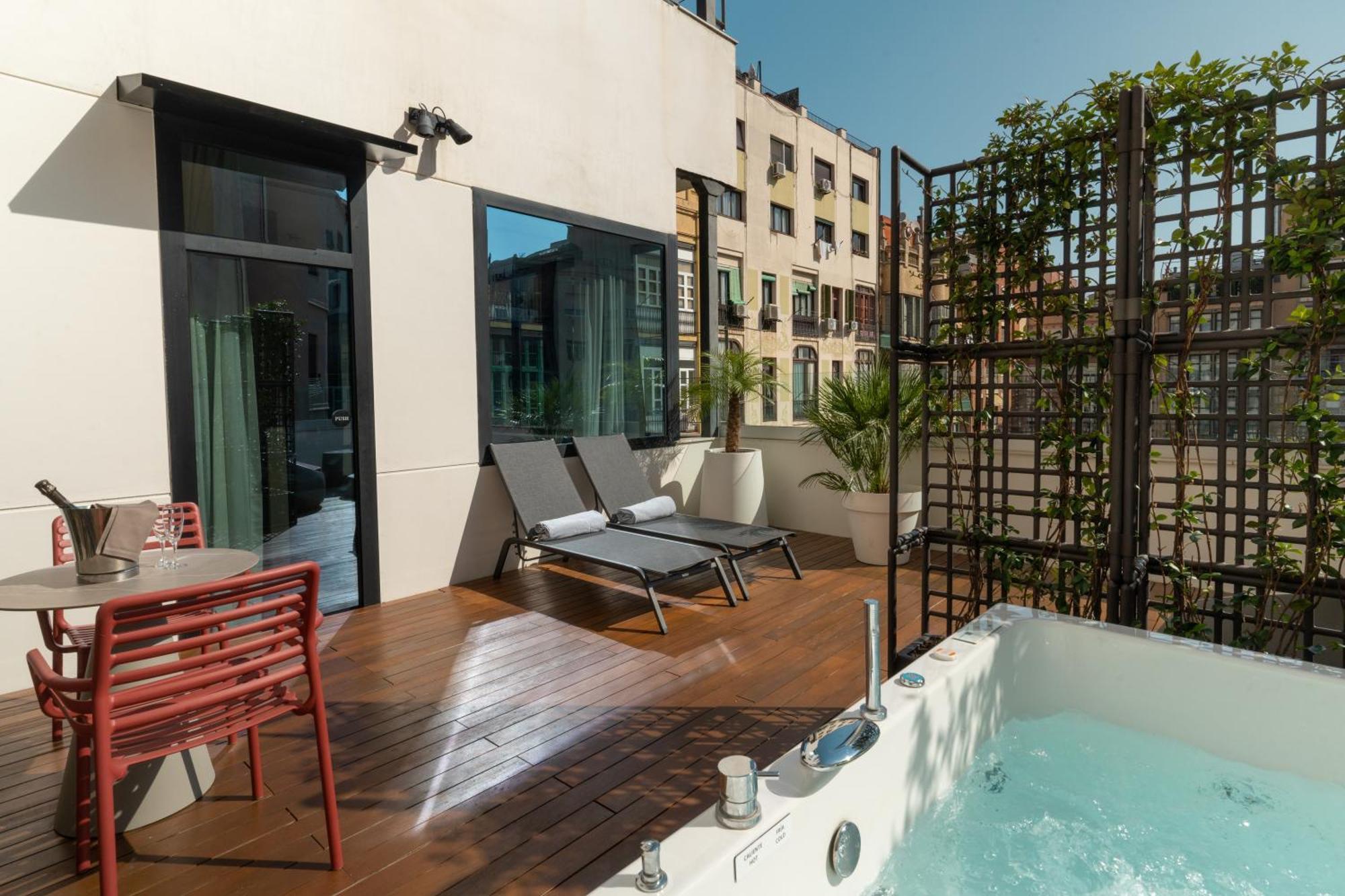 Superior Double Room Terrace Jacuzzi