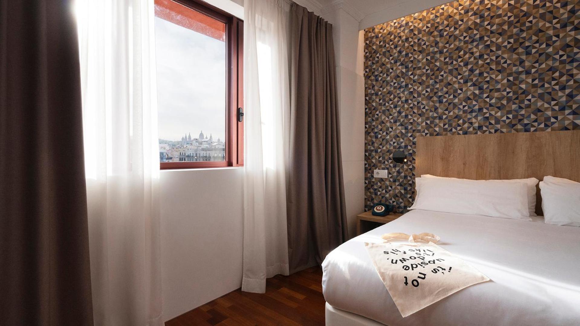 Exterior Superior Room