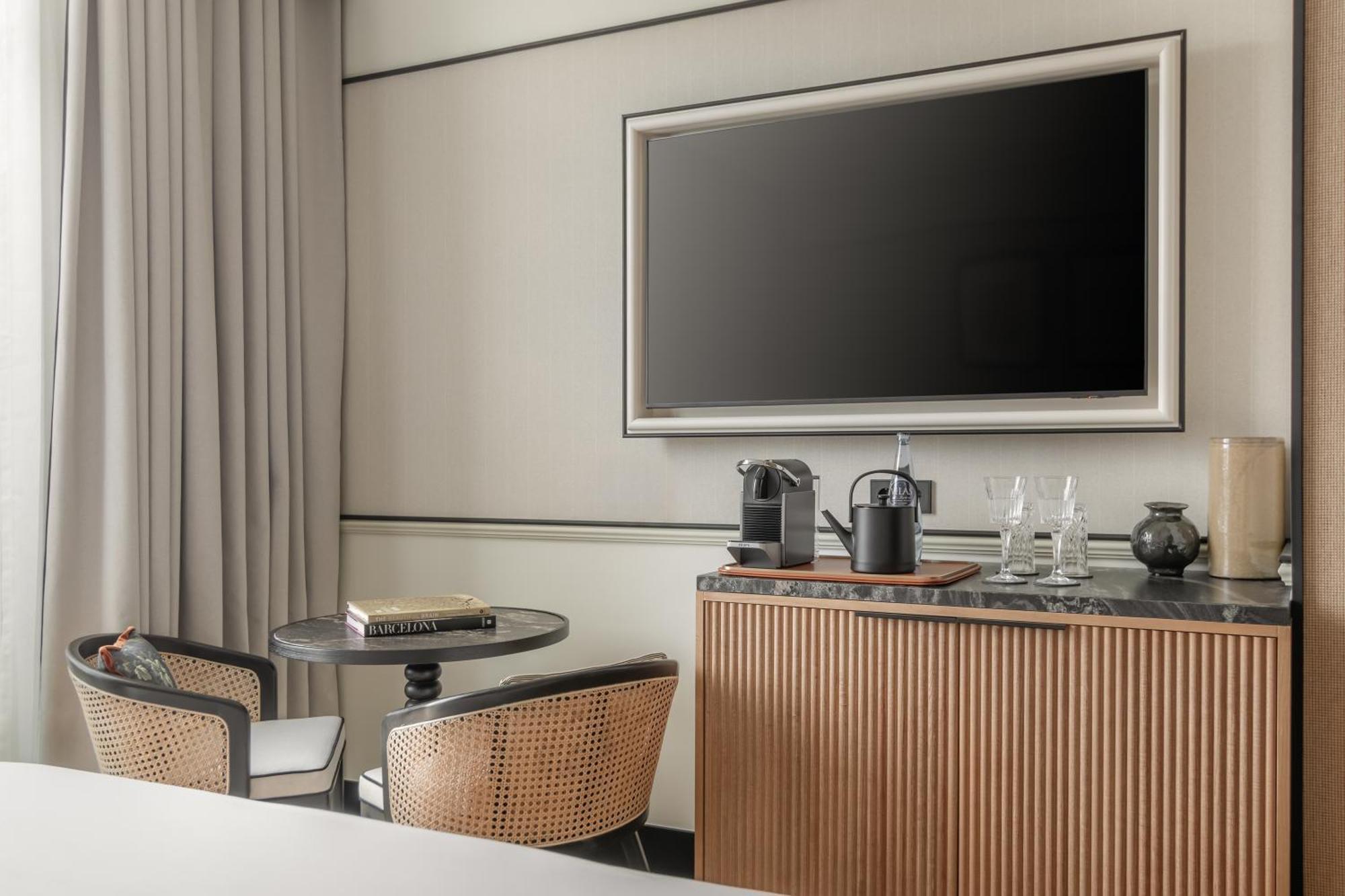 Deluxe Room Terrace City View