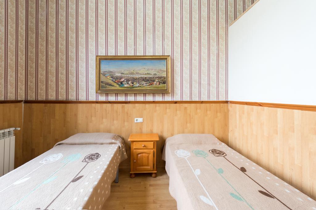 Double Room Balcony Private Bathroom