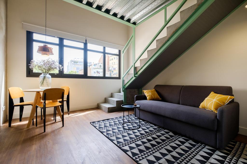 Duplex Room