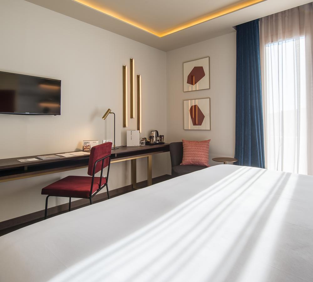 Premium Triple Room