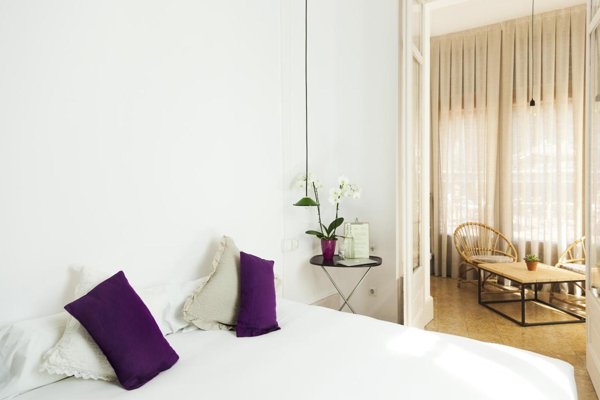 Double Room with Balcony,676597890:JPEG