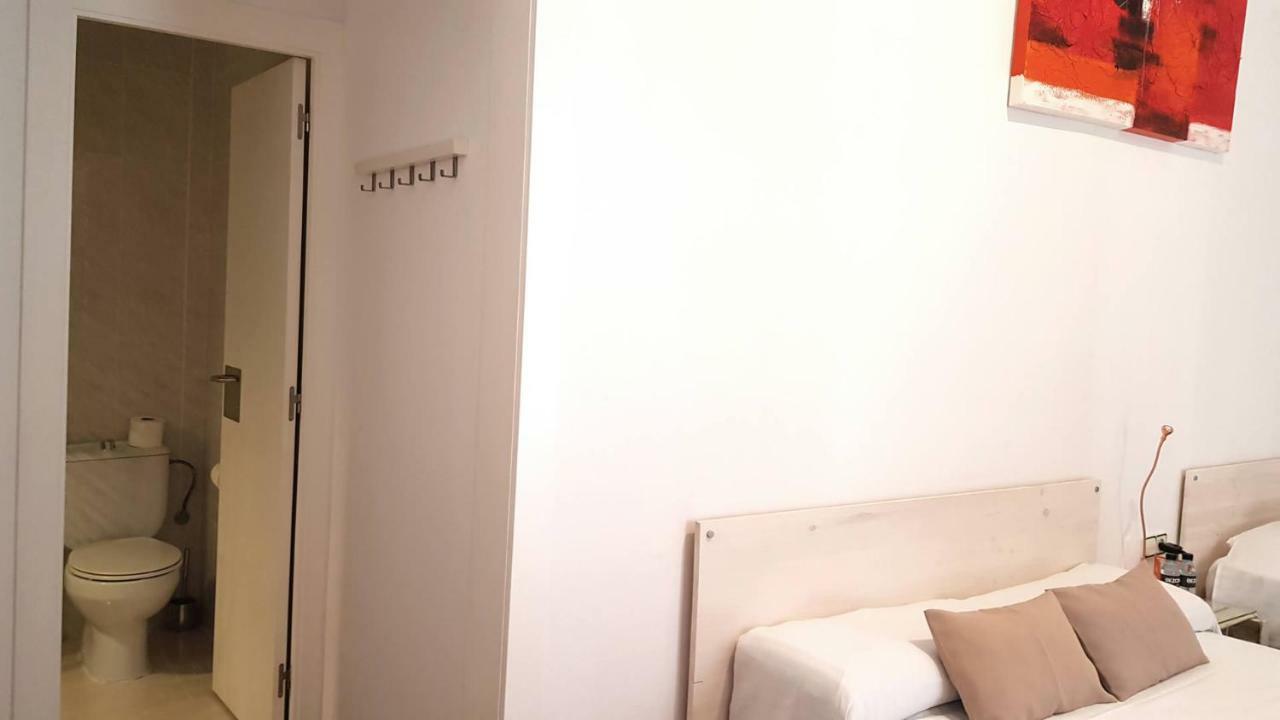 Double Room Private Bathroom