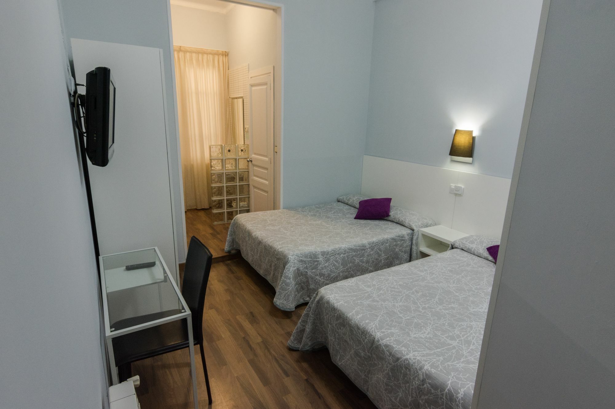 Small Twin Room
