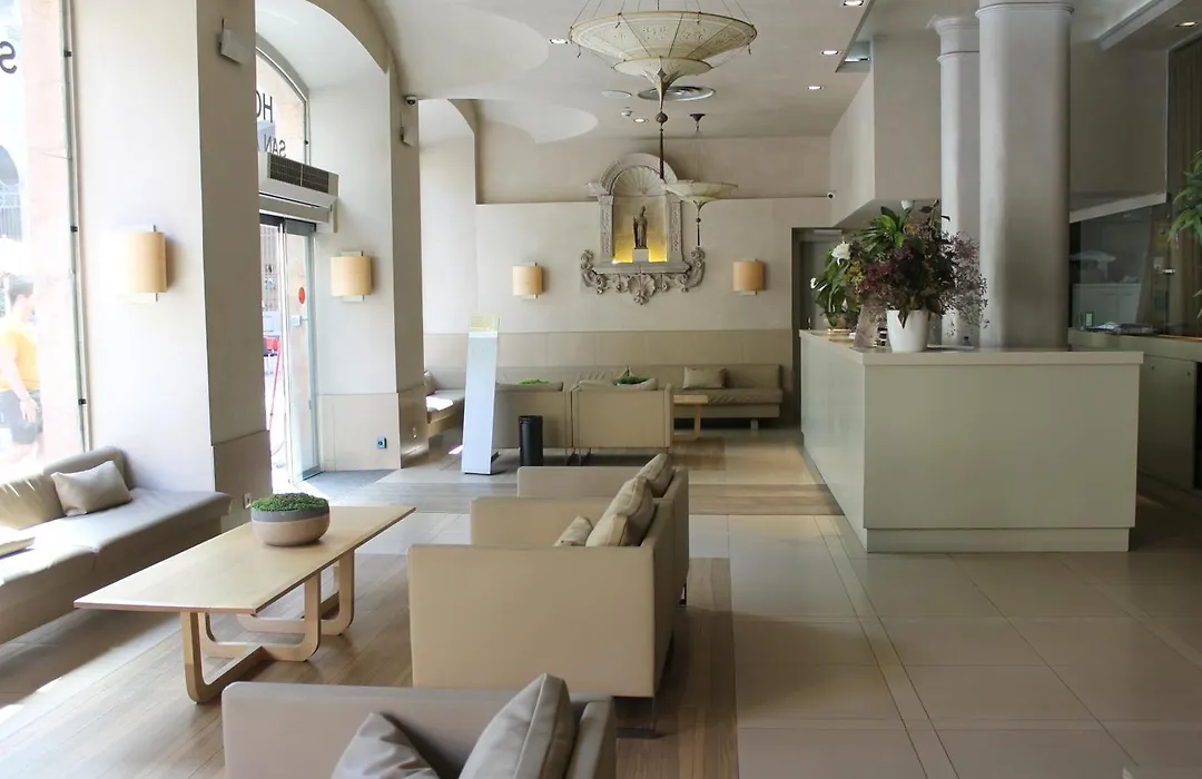 Hotel Sant Agusti-1