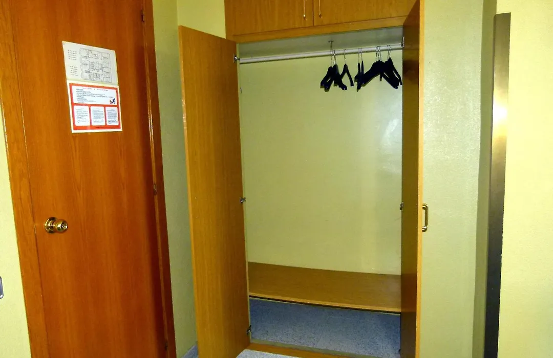 Hostal Nuevo Colon-1