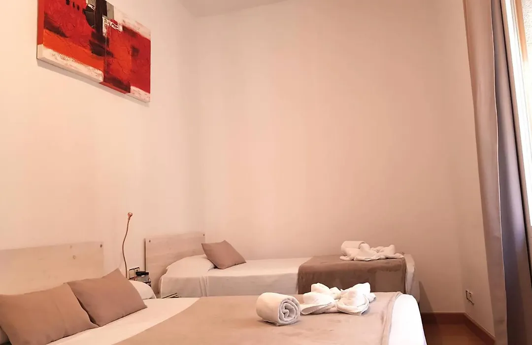 Hostal La Palmera-1