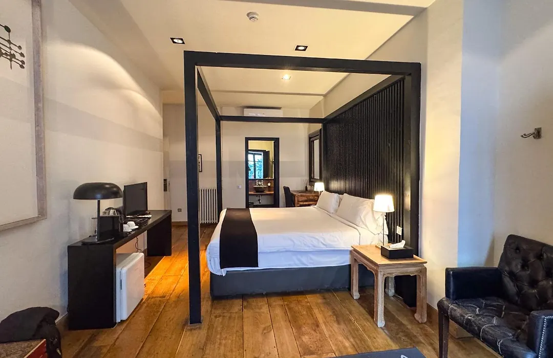 Hotel Market-1