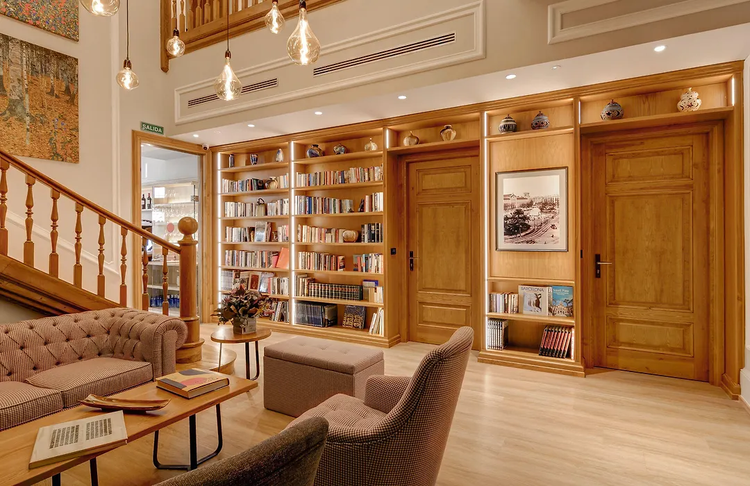 Hotel Boutique Mirlo Barcelona-1