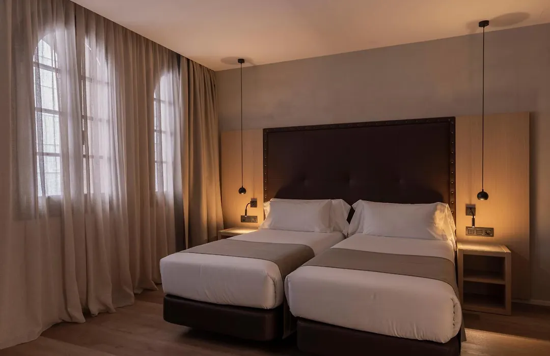 Gran Hotel Barcino 4 Sup-1