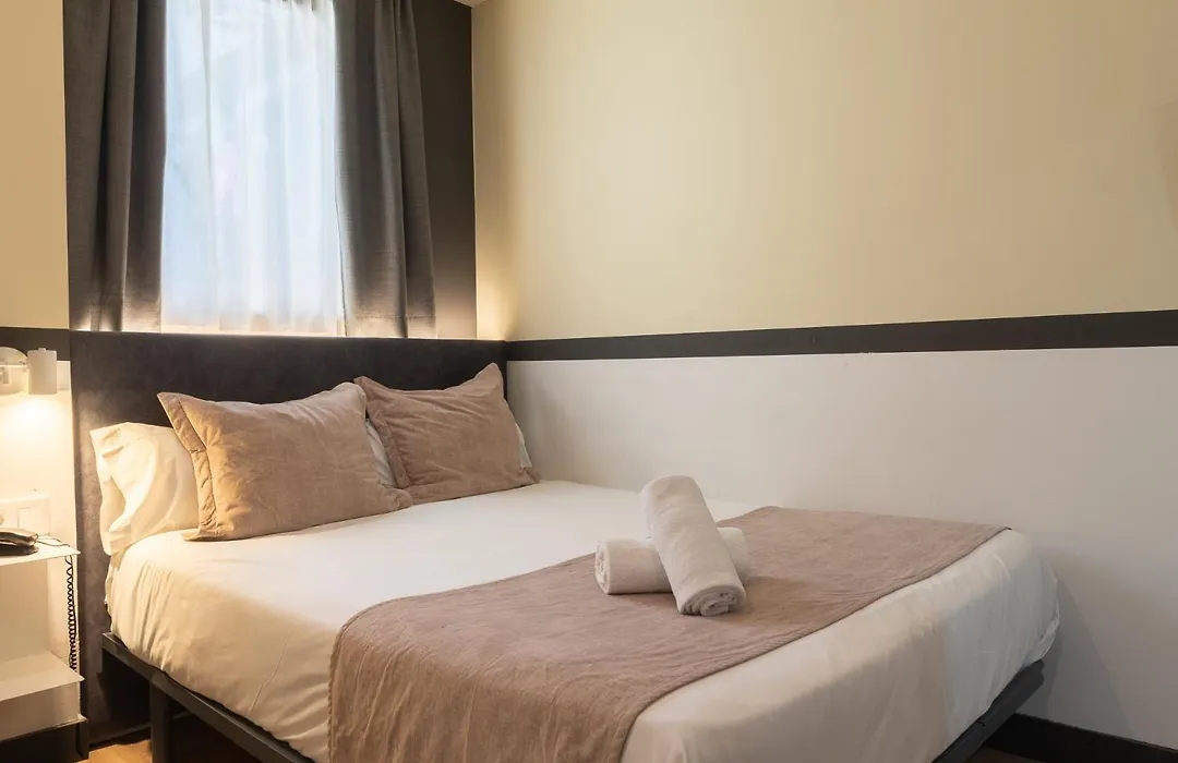 May Ramblas Hotel-1