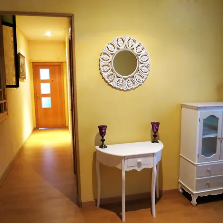 Hostal Balmes Centro-3
