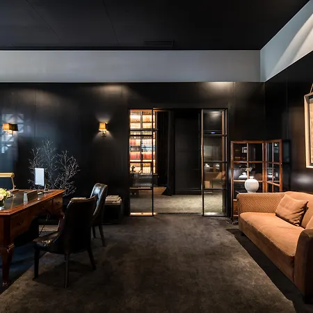 Grand Hotel Central, Small Luxury Hotels-2
